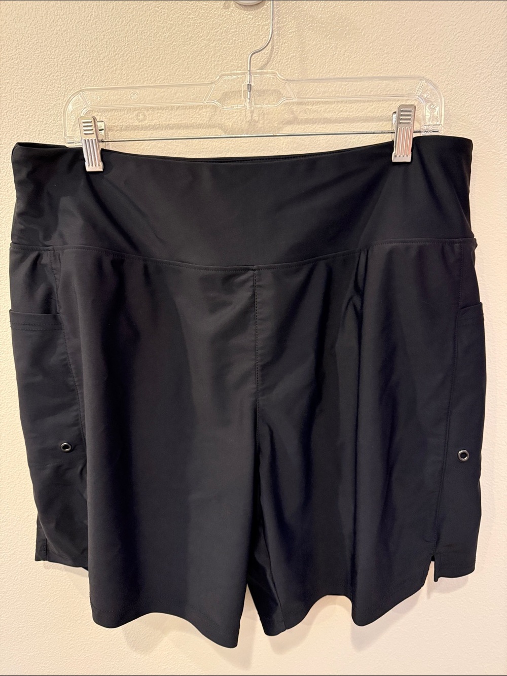 High-Waist Black Women's Swim Shorts with Side Pockets